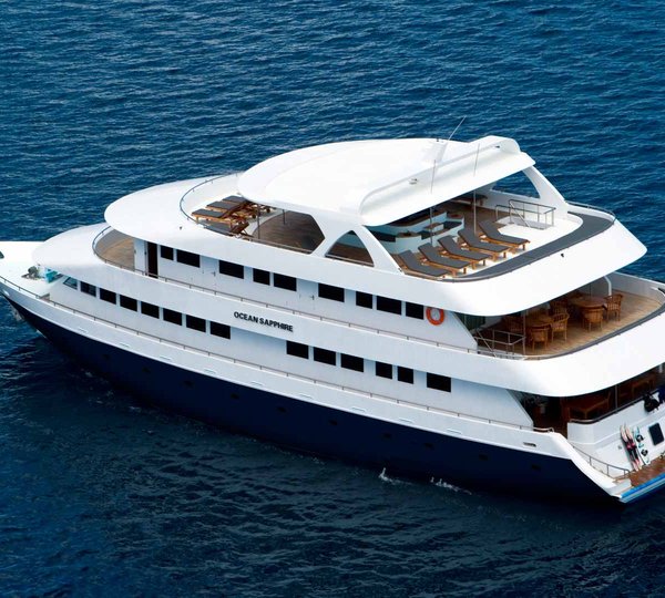 Arevara Yacht Charter Details, Maldives Motor Yacht CHARTERWORLD